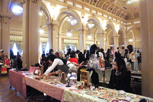 �S�V�b�N�������B�^�n�W��������}�A��|RomanticALaMode