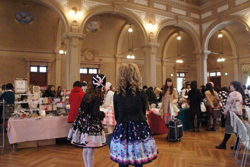 �S�V�b�N�������B�^�n�W��������}�A��|RomanticALaMode