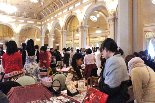 �S�V�b�N�������B�^�n�W��������}�A��|RomanticALaMode