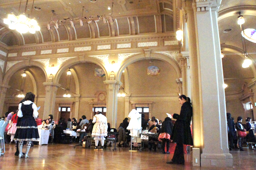 �S�V�b�N�������B�^�n�W��������}�A��|RomanticALaMode